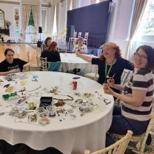 Advent Calendar day 16 – Jewellery Making Workshop